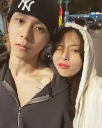 Take note that south koreans have taken seniority in any business and even friendship seriously. Cute Couple Hyuna And Dawn Shares Their Cute Moments Together On The Latest Instagram Update