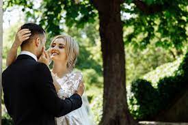 Banns should be read on three consecutive sundays no more than three months before the date of the marriage. How Long Should A Christian Date Before Marriage