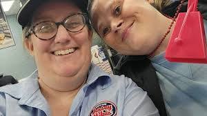 Donna Plough's Instagram, Twitter & Facebook