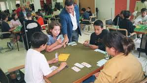 Webwiki.fr les rondes de france au bridge ffbridge fr mon espace federation française de bridge résultats federation française bridge federation francaise de bridge resultat bridge fédération française apprendre à jouer au bridge en ligne gratuitement fédération française de bridge. En Bourgogne Les Eleves Se Mettent Au Bridge