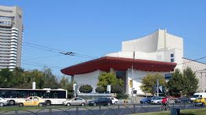 Ar fi vorba despre două programe pilot care ar permite organizarea de spectacole în spaţii închise la opera naţională bucureşti şi la teatrul naţional bucureşti, după ce în spania şi olanda au fost. FiÈ™ier Teatrul National Bucuresti Sep 2016 Jpg Wikipedia