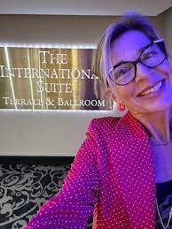 Victoria Calvert's Instagram, Twitter & Facebook