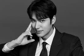 2nd you were my first bia, alas your spot has been taken by a few others, but you'll have a great spot in my mind but not my heart. Lee Min Ho Thanks Fans And Shares Funny Video On His Birthday Soompi