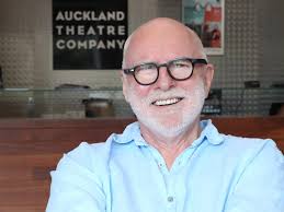 Tom Scott: Advice to my 22-Year-old-Self