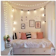 52 Amazing Vintage Bedroom Ideas Decorating Vintagebedroomideas Bedromdecorati Hayallerdeki Odalar Yatak Odasi Ic Mekan Havali Odalar