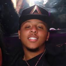 Calvin Ross (@calvinrossworld) • Facebook