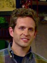 Whats your favorite moment where Dennis thought he could control every part  of his body? : r/IASIP
