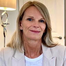 Grad Profile Archive