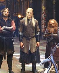 Pin By Bonnie Helander On All Things Middle Earth Lord Of The Rings The Hobbit Legolas