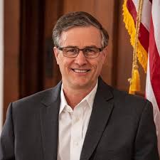 McKnight Mark W. Attorney