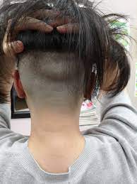 スキンフェード アンダーカットボブ ヘアカット スキンフェード
