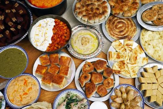 Sakarya Lezzetleri Gündeminde: Yöresel Tatlar Nasıl Parlıyor?