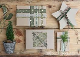 Halbachblog I Geschenke Verpacken Mit Bandern I Weben Im Quadrat I Ribbons I Dekoidee I Ribbons I Grun Natur Geschenke Verpacken Geschenke Herz Basteln