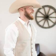 10 western wedding guest dresses that ooze class. Western Weddings A Definitive Guide To Western Wedding Outfits And Wedding Planning Pinto Ranch