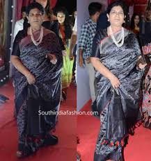 Surekha Konidela At Sye Raa Narasimha Reddy Pre Release Event A veteran of hindi theatre, she made her debut in the 1978 political drama film kissa kursi ka and went on to play supporting roles in numerous hindi and malayalam films, as well as in indian soap operas. sye raa narasimha reddy pre release event