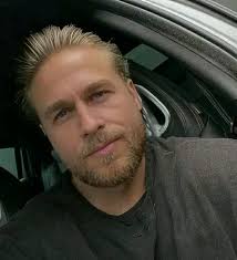 Who's that man look like Mariam"s grandpa I'm now confused 😕