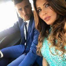 Guendalina tavassi sponsorizza dei leggins su instagram, il marito umberto d'aponte si tocca le guendalina tavassi, infatti, ha sponsorizzato un paio di leggins neri con il particolare del cuore. Umberto D Aponte Chi E Il Marito Di Guendalina Tavassi