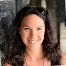 Lana Riggins's Instagram, Twitter & Facebook