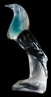 This collection features a wide array of hand made blown glass butterflies, birds, dragonflies, and so much more. Lot Art Daum Pate De Verre And Clear Glass Bird Figurine