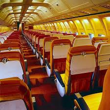 December 1971 Braniff International Unveiled The Airlines Look Of The 70s Vintage Aircraft Airline Interiors Vintage Airlines