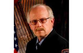 Jeffrey Riker's Instagram, Twitter & Facebook