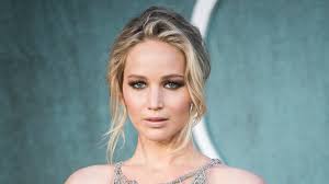 Jennifer Lawrence Opened Up About 2014 Nude Photo Leak | Teen Vogue