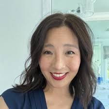 Lily J. Robbins (@lilyjayrob)