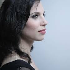 Sarah Bloch's Instagram, Twitter & Facebook