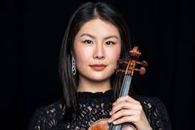 Popper Cello Suite op.69, Three Pieces op.11, Im Walde op.50 Piatigorsky  Variations