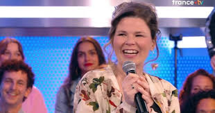 N'oubliez pas les paroles : c'est reparti pour la valse des Maestros ! Qui  est Virginie qui a éliminé Amandine ? : Divertissements - Orange