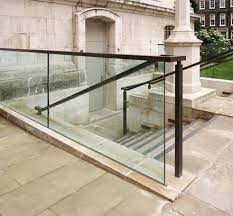 Pin By Dina Notorahardjo On Architectural Details Glass Railing Glass Handrail Handrail