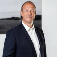 Schloesser and van den berg took the gold in this olympic part (recurve) in lausanne last month. Harald Schloesser Leiter Strategie Und Vertriebssteuerung Stadtsparkasse Monchengladbach Linkedin