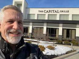 Marc Moritz: High-stake improv at an aged steak eatery