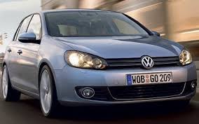 Volkswagen Golf 5p Advance 1.6 102 CV (2008-2009). Precio y ficha técnica.