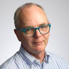 Andrew Mallett's Instagram, Twitter & Facebook