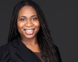 Azucena Guerrero's Instagram, Twitter & Facebook