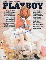 Kristine DeBell Signed 1976 PLAYBOY Magazine Meatballs Alice In Wonderland  PSA 