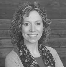 Heather Huck's Instagram, Twitter & Facebook