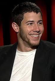 Daphnes zähne sind ganz weiß und so gerade, dass man am liebsten gar nicht hinsehen würde. ListÄƒ De Oameni Din Statul Texas Wikiwand