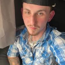 Indeed, she was so well-loved that a large group of Medora Elementary staff  members came to her home Saturday evening, the evening before she died, to  sing to her."