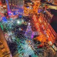 More information about christmas in maine around the web: Portland Maine Old Port On Twitter It S Lit Happy Holidays Portlandmaine Portlandoldport Visitportland Visitmaine