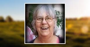 Penny Bateman's Instagram, Twitter & Facebook