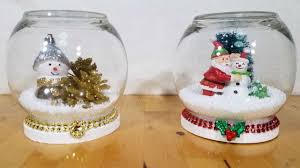 Diy Waterless Christmas Snow Globes This Could Be Done With Lidded Glass Jars From Dollar Tree Christmas Snow Globes Diy Snow Globe Crafts Christmas Globes