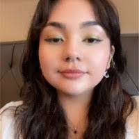 Angela Campuzano's Instagram, Twitter & Facebook