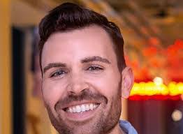 Daniel Peach's Instagram, Twitter & Facebook