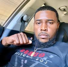 Devin Gladden's Instagram, Twitter & Facebook