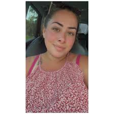 📢 URGENT: Help us find Khloe's owners! 🐾💔 This is the story of Khloe, a  dog who has been wandering the streets for about two weeks, going from one  person to another