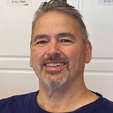 What are some recommendations for an athletic trainer for a pre-teen girl  who needs motivation to get in shape and build healthy habits?