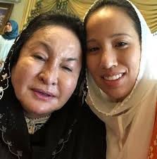 Rosmah = pompuan jahil yang tak tutup aurat = patut di rogol!!!! Ucapan Istimewa Yana Najib Sempena Birthday Ibu Wajah Cantik Ds Rosmah Curi Perhatian Nona