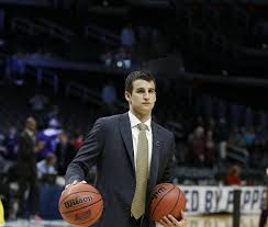 Pin By Dave Beck On Wolverines In 2020 Basketball Star Michigan Basketball Players
